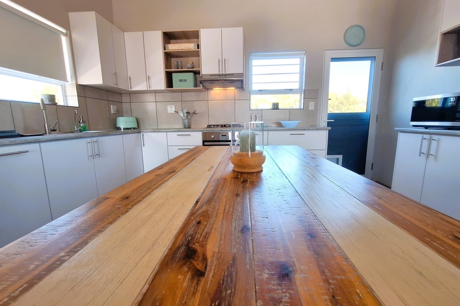 2 Bedroom Property for Sale in Britannia Bay Western Cape